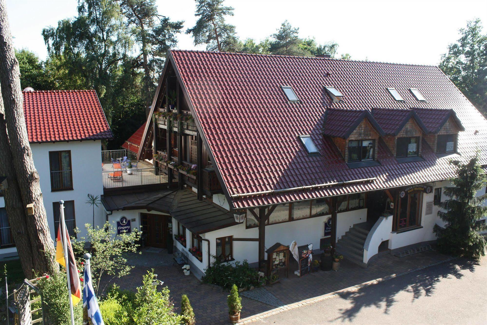 Hotel Waldhof 호엔카머 외부 사진